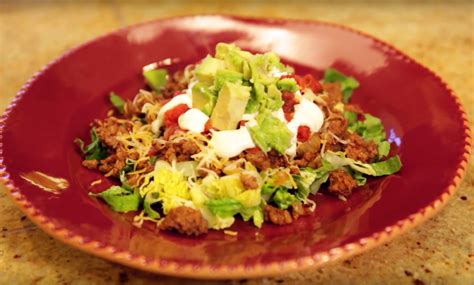 ground-beef-taco-salad-food-channel image
