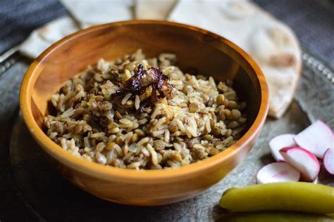 lebanese-lentils-with-rice-mujadara-home-simply image