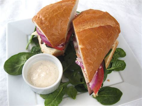 roast-beef-sandwich-with-horseradish image