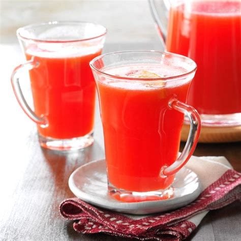 hot-christmas-punch-recipe-how-to-make-it-taste-of-home image