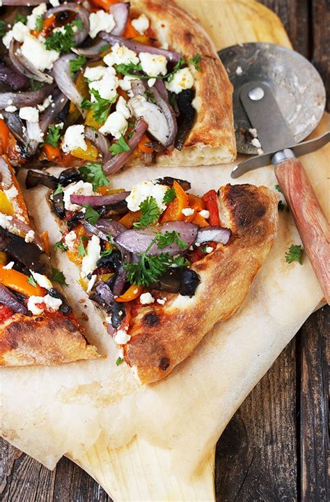 grilled-vegetable-and-goat-cheese-pizza image