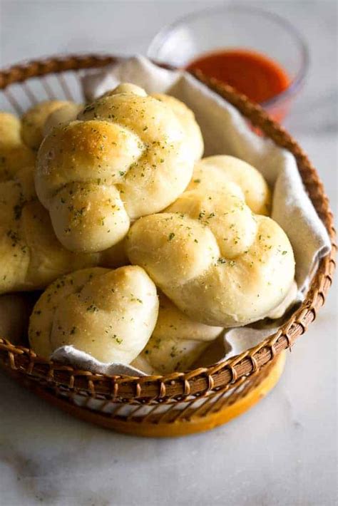 garlic-knots-tastes-better-from-scratch image