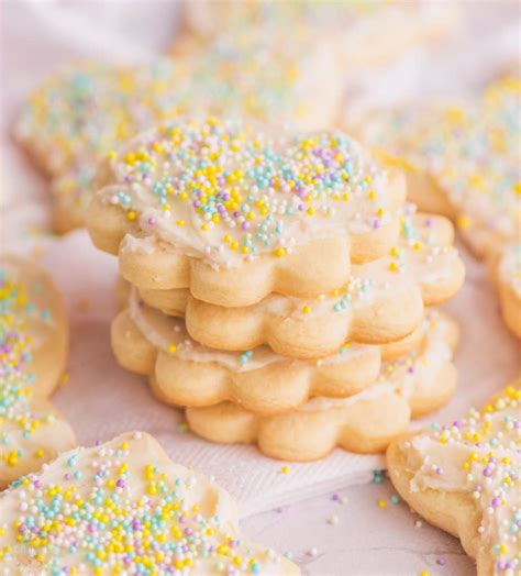 butter-sugar-cookies-family-cookie image