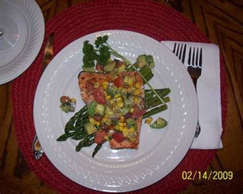 grilled-salmon-with-corn-tomato-and-avocado-relish image