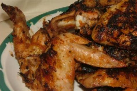 horseradish-glazed-grilled-chicken-wings image