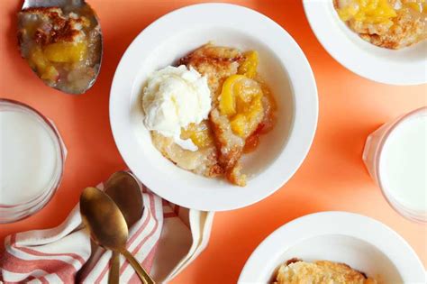 easy-fresh-peach-cobbler-recipe-foodcom image