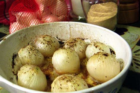 baked-onions-recipe-foodcom image
