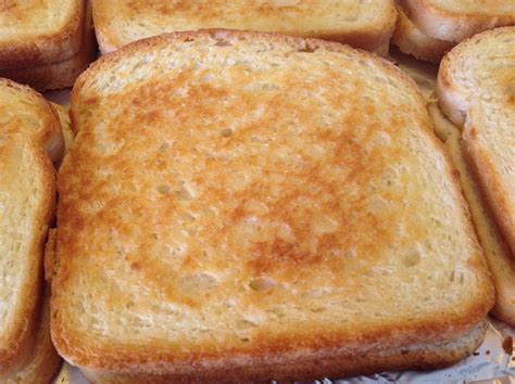 30-best-grilled-cheese-recipe-ideas-foodcom image