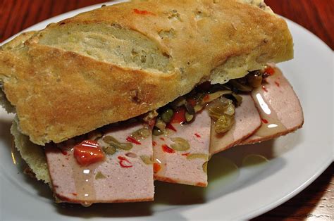 olive-loaf-wikipedia image