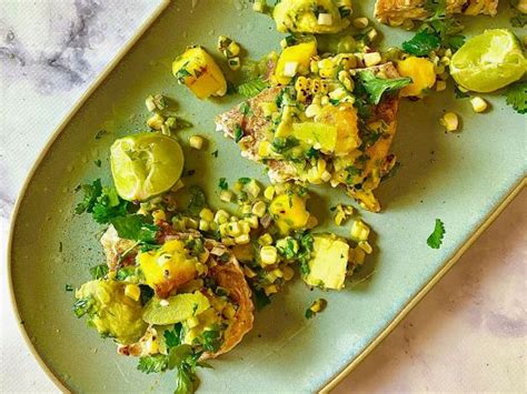 grilled-swordfish-with-a-grilled-mango-salsa-food image