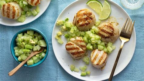 grilled-scallops-with-avocado-honeydew image