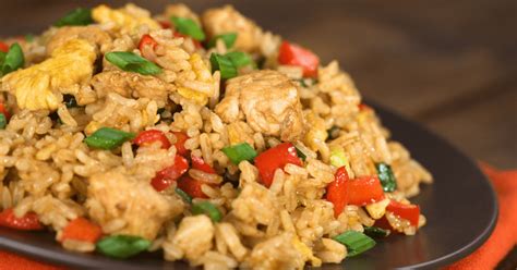easy-chicken-fried-rice-better-than image