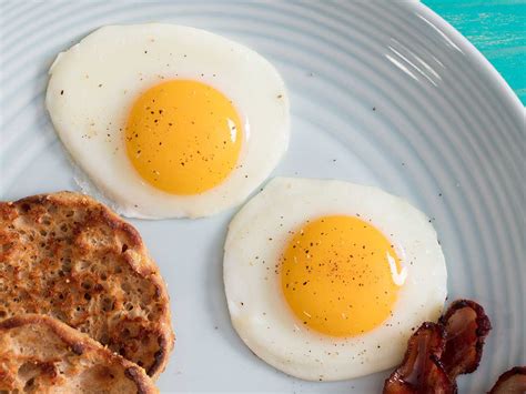 sunny-side-up-fried-eggs-recipe-serious-eats image