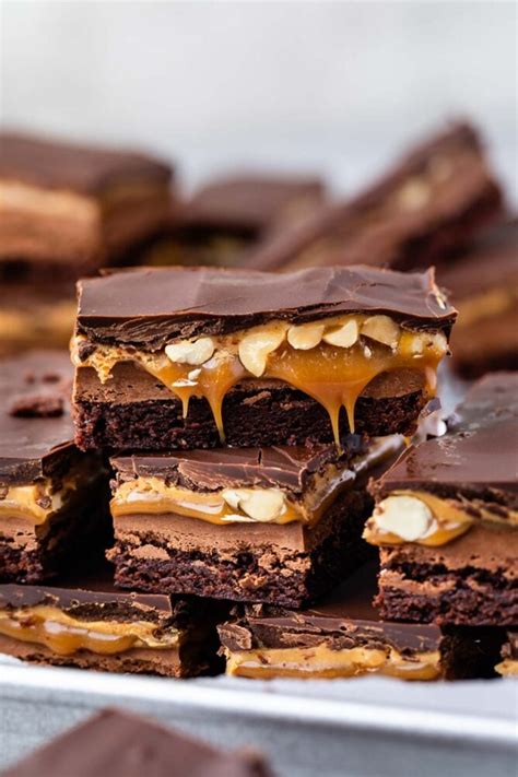 snickers-brownies-chocosmash-bar-copycat image