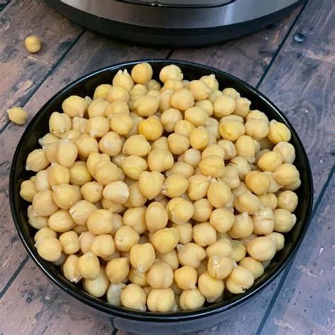 chickpea-recipes-indian-indian-veggie-delight image