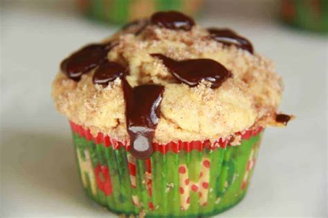 snikerdoodle-muffins-with-kahlua-chocolate-ganache image