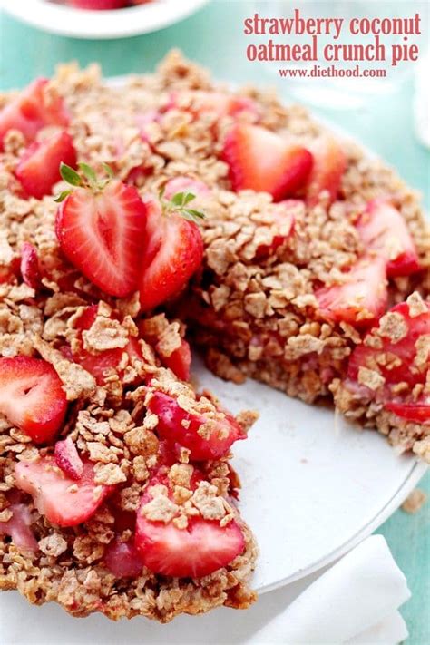 healthy-strawberry-coconut-oatmeal-crunch-pie image