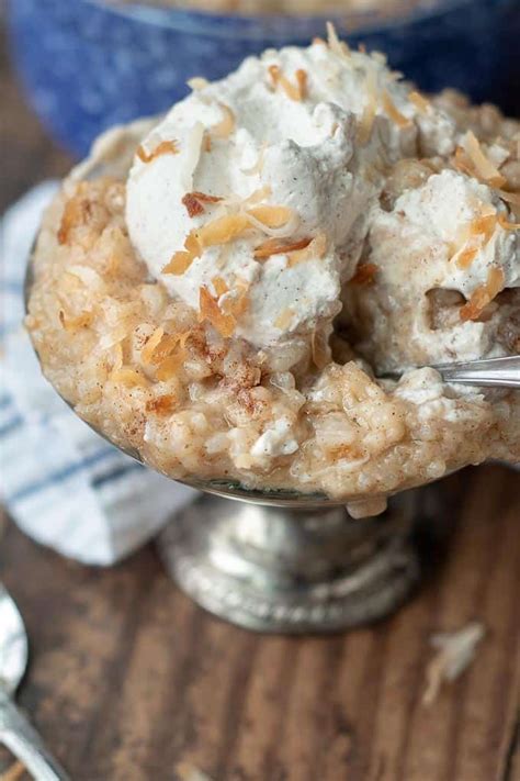 coconut-rice-pudding-easy-creamy-rice image