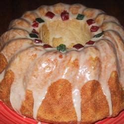 italian-christmas-bread-with-eggnog-glaze image