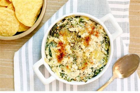 creamy-artichoke-spinach-greek-yogurt-dip-food image