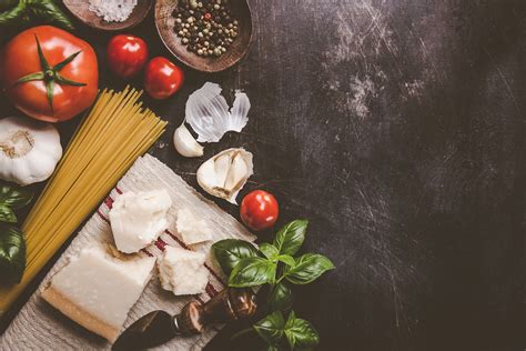 12-essential-italian-ingredients-and-14-traditional image