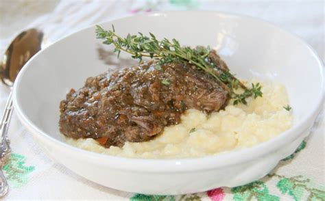 braised-short-ribs-with-red-wine-sauce-southern image