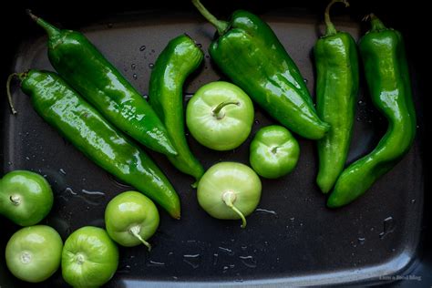 easy-4-ingredient-hatch-chile-salsa-verde-i-am-a-food-blog image