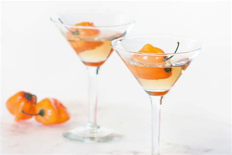 16-spicy-cocktail-recipes-for-drinkers-who-like-it-hot image