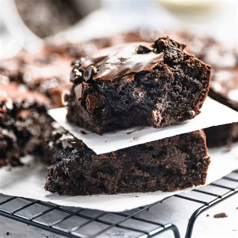 dark-chocolate-brownies-perfectly-gooey-and-chewy image