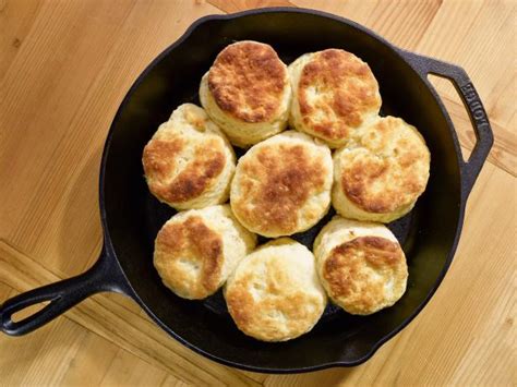 grapevine-ky-buttermilk-biscuits-recipe-jeff-mauro image