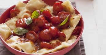 ravioli-with-tomato-sauce-recipe-eat-smarter-usa image