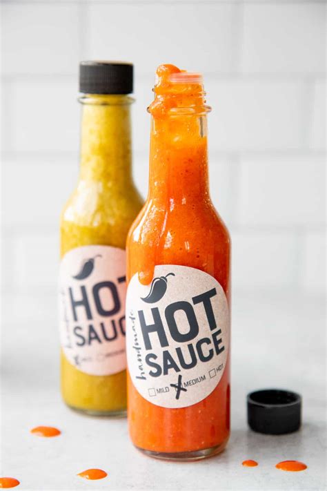 homemade-hot-sauce-fermented-or-quick-cook image