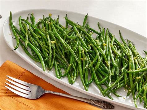 garlic-roasted-haricots-verts-recipe-ina-garten-food image