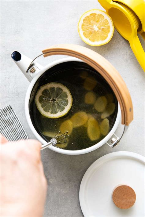 lemon-ginger-detox-tea-recipe-healthy-immune image