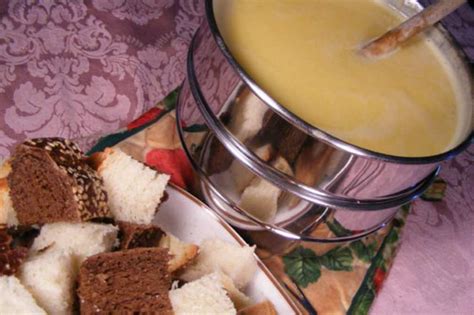 horst-magers-cheese-fondue-recipe-foodcom image
