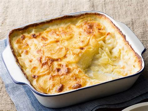 how-to-make-classic-scalloped-potatoes-food-network image