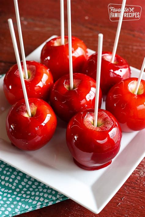 best-toffee-candy-apple-recipe-perfect-crunchy-crusts-in image