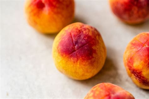peach-crisp-wellplatedcom image