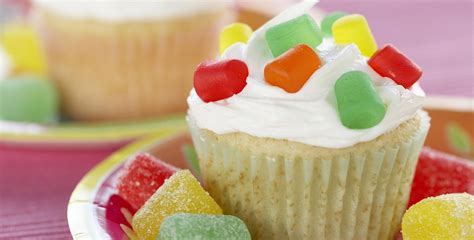 robinhood-gumdrop-cupcakes image