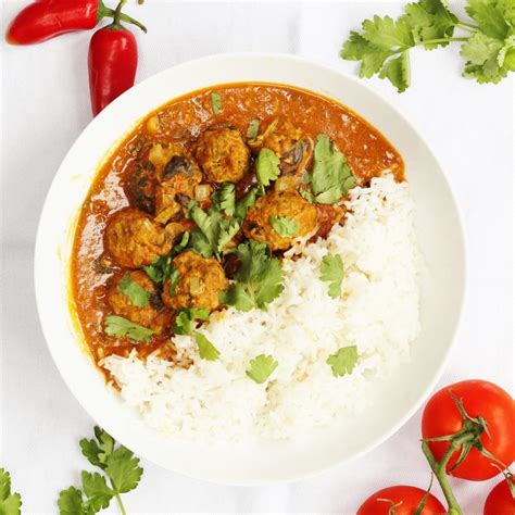 lamb-meatball-curry-with-coconut-gravy-searching-for-spice image