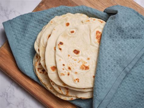 how-to-make-flour-tortillas-flour-tortillas-recipe-food image
