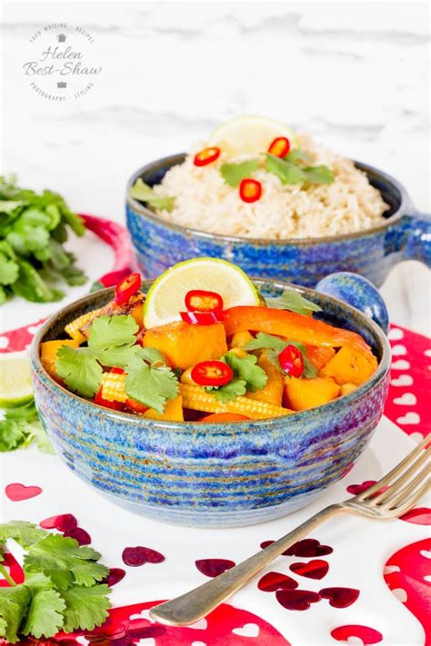 easy-vegan-red-thai-curry-with-roasted-butternut image