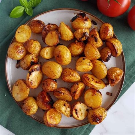 honey-roasted-potatoes-hint-of-healthy image