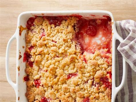 strawberry-rhubarb-crumble-recipe-bobby-flay image
