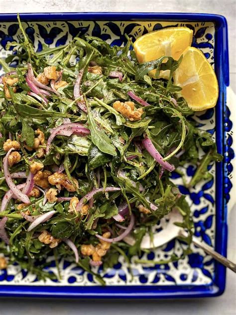 salatat-jarjeer-middle-eastern-arugula-salad-fufus-kitchen image