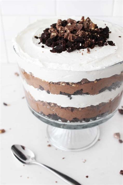 the-best-chocolate-trifle-recipe-pretty-providence image