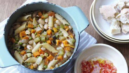 pasta-and-bean-soup-pasta-e-fagioli-recipe-bbc-food image