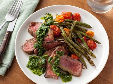 grilled-steak-with-green-beans-tomatoes image