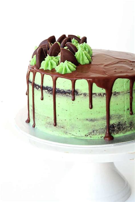 mint-chocolate-layer-cake-sweetest-menu image