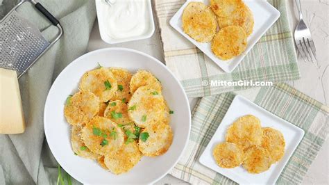 oven-baked-garlic-parmesan-potato-rounds-mitten-girl image
